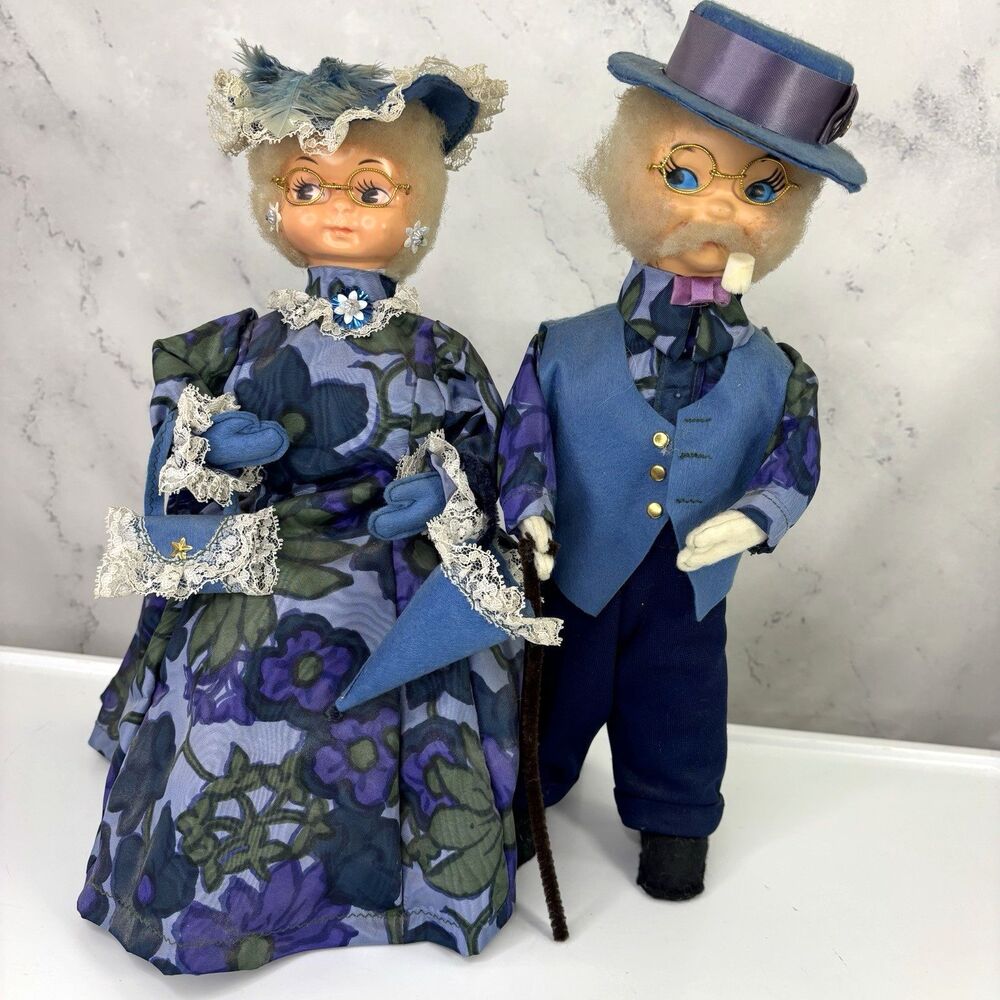 Vtg 60s Whiteworths Grandparents Collector Dolls Floral Pipe Victorian Kitschy